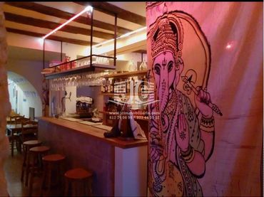 Local comercial en alquiler en Calle Montcada