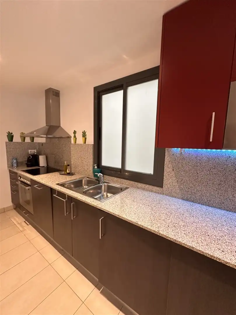 Apartamento de alquiler en Carrer Mestral, Port - Horta de Santa María