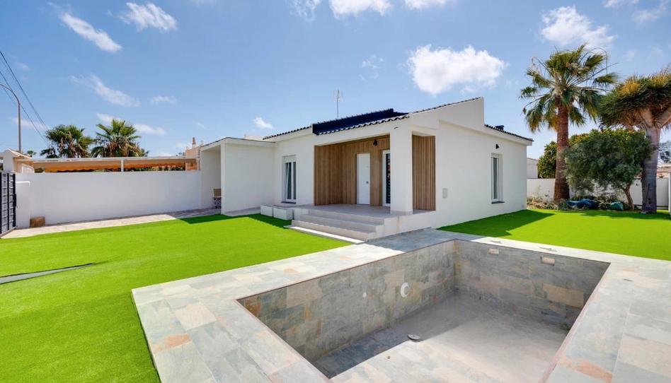 Foto 1 de Casa o xalet en venda a Avenida Baracaldo, Zona Carrefour - Urbanizaciones, Alicante