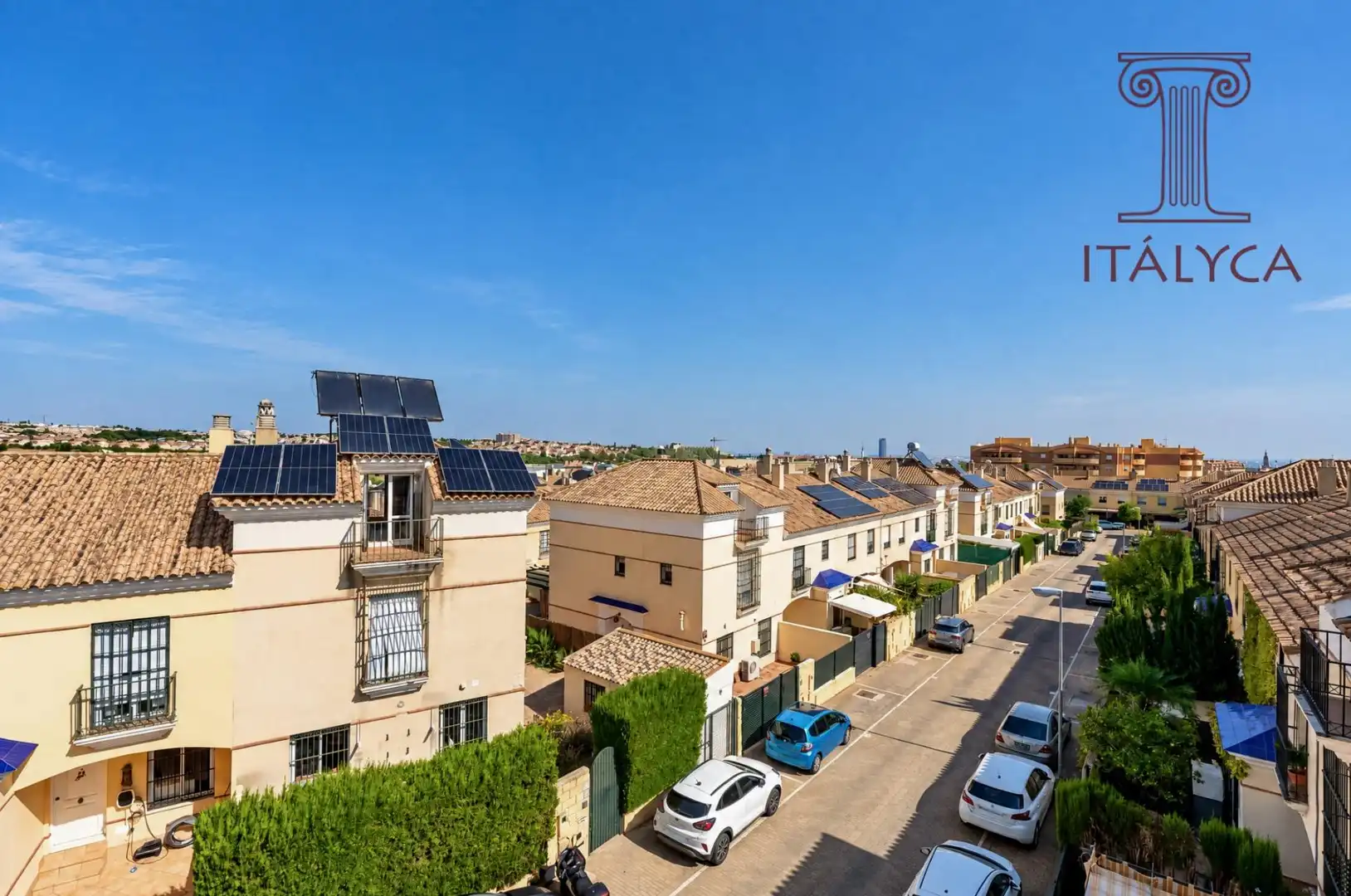 Casa aparellada amb terrassa en venda a Avenida Avenida Clara Campoamor, imagen 67