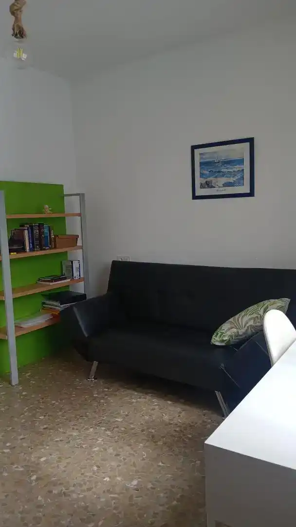 Sala d'estar de Casa o xalet en venda en Dos Hermanas amb Aire condicionat i Balcó
