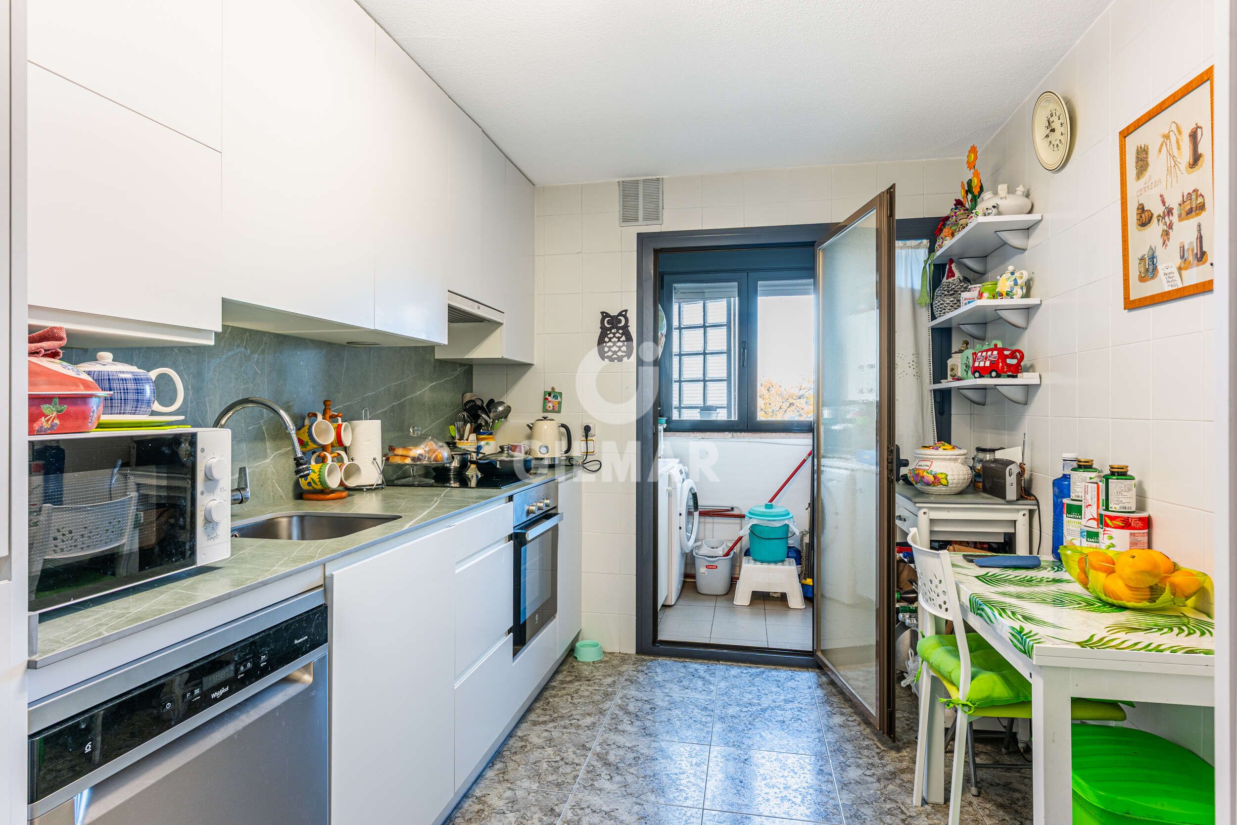 Kitchen of Flat for sale in Móstoles  with Heating, Private garden and Furnished