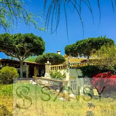 Chalet con piscina en venta en Zona Pueblo, imagen 3