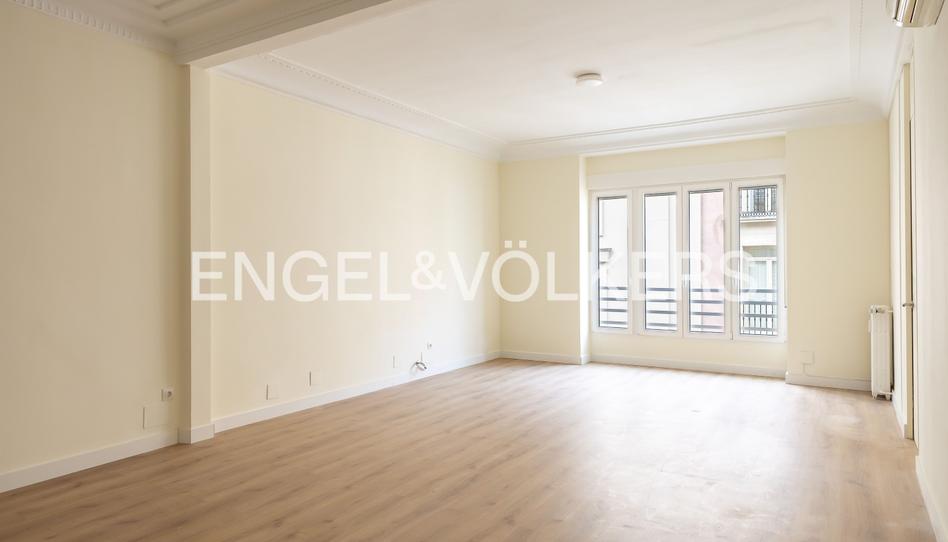 Foto 1 de Apartament de lloguer a Marqués de Cubas, Cortes - Huertas, Madrid