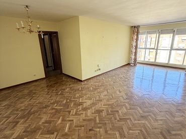 Piso con ascensor en venta en Calle teruel