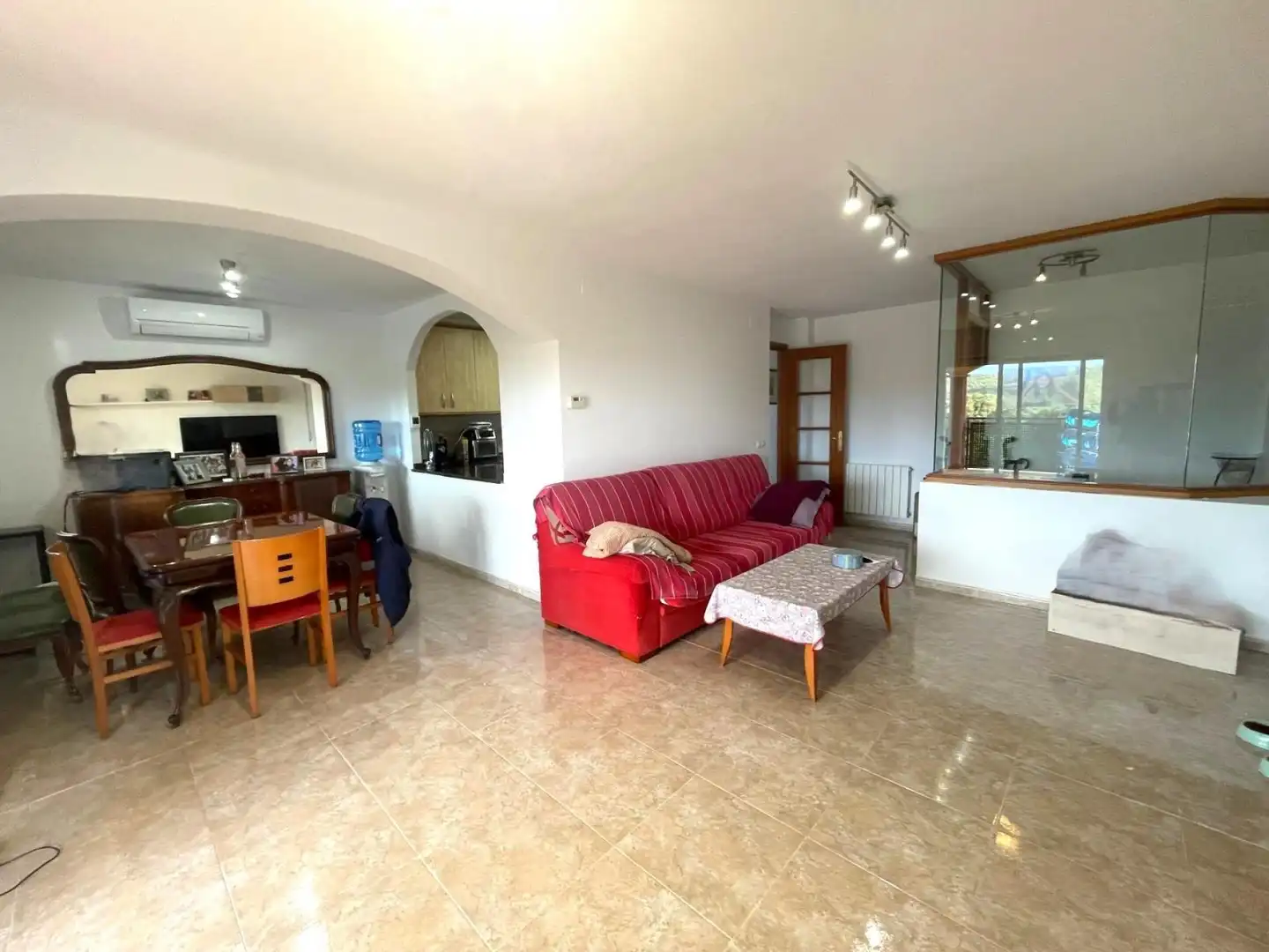 Detached house with terrace for sale in Camèlia, imagen 8