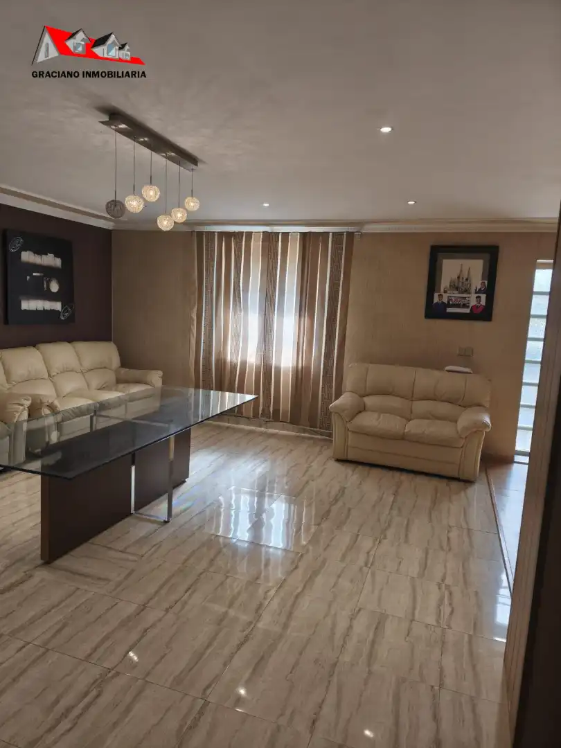 Chalet con terraza en venta en Pedanías - Extrarradio
