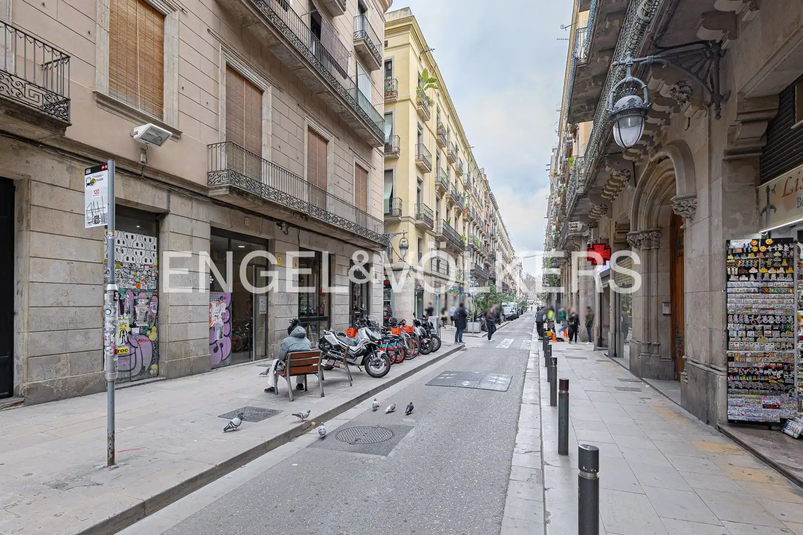Vista exterior de Piso en venta en Barcelona con Aire acondicionado, Calefacción y Balcón