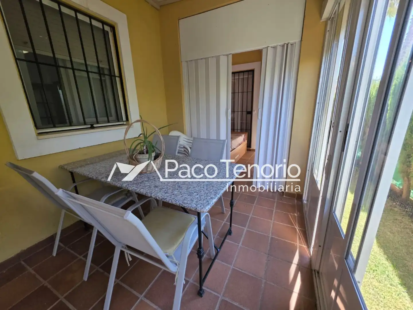Terrasse von Wohnung zum Verkauf in Islantilla mit Privatgarten, Terrasse und Abstellraum