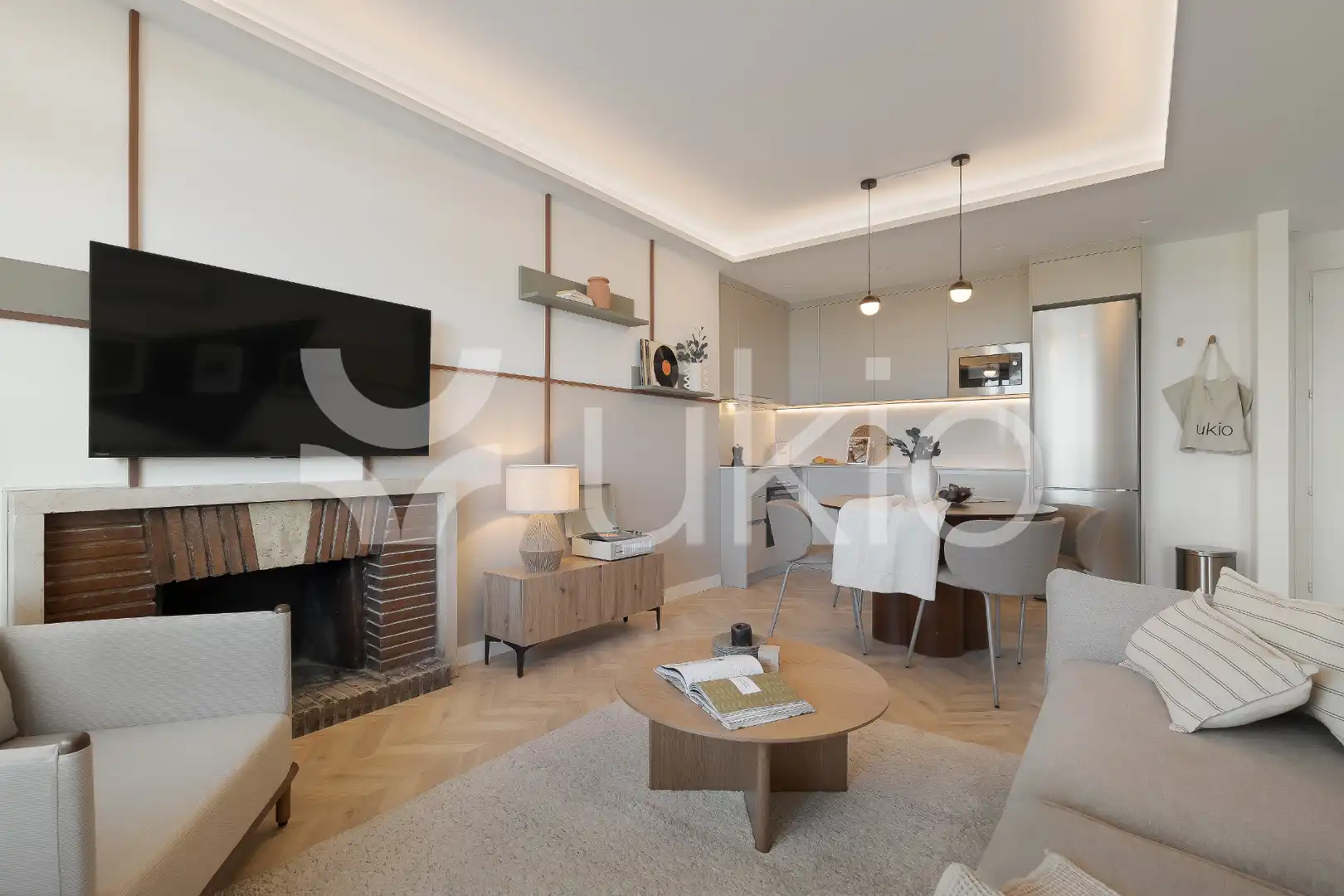 Apartment with terrace to rent in Paseo del Rey, imagen 8