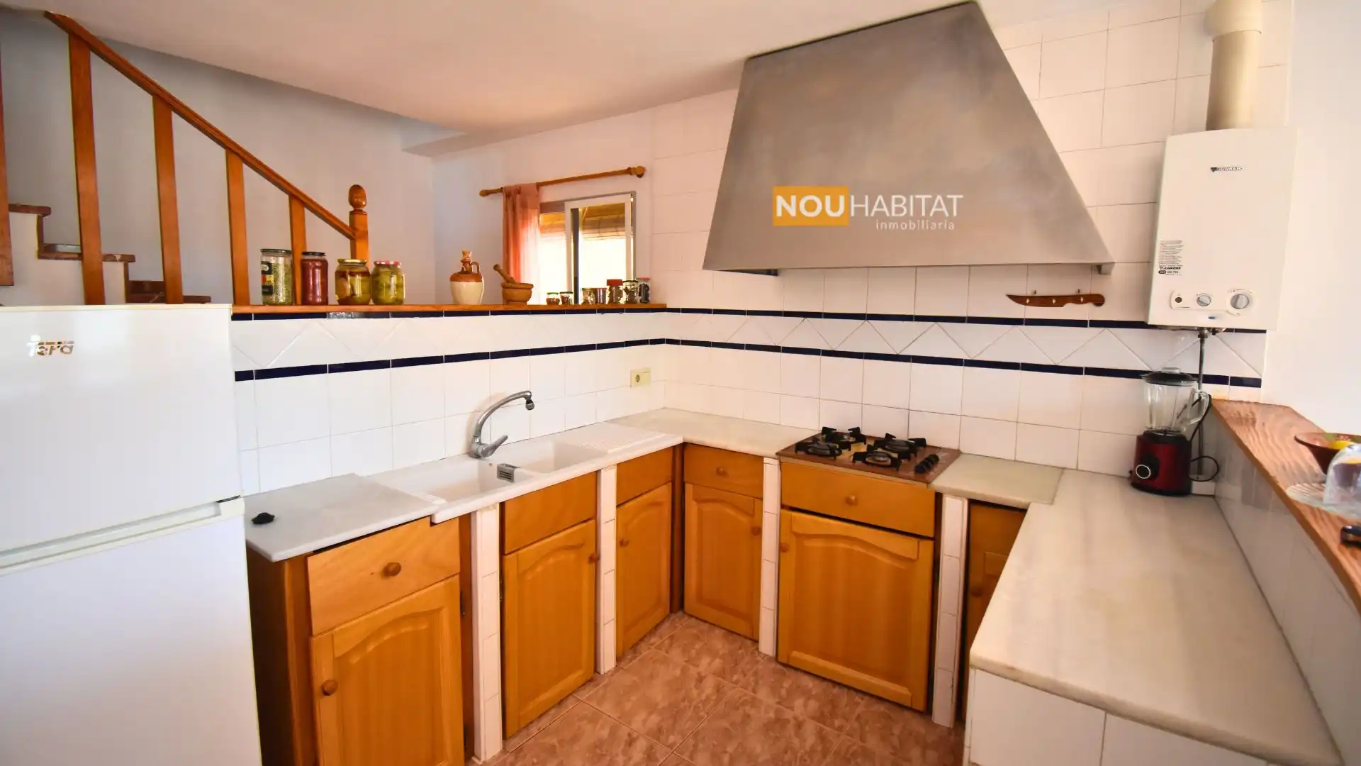 Detached house with pool for sale in Montserrat, imagen 6