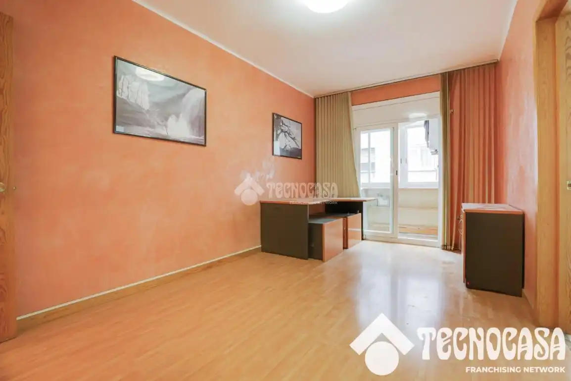Sala de estar de Piso en venta en Canovelles con Aire acondicionado y Balcón
