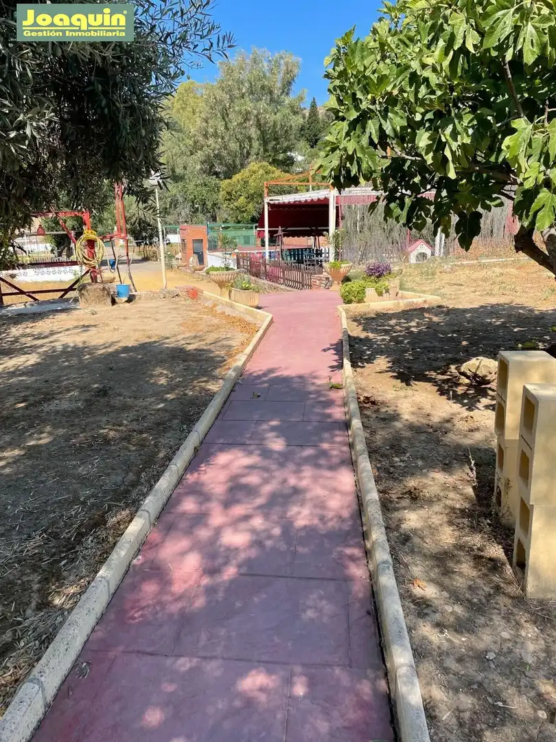 Jardín de Finca rústica en venta en Córdoba con Piscina comunitaria
