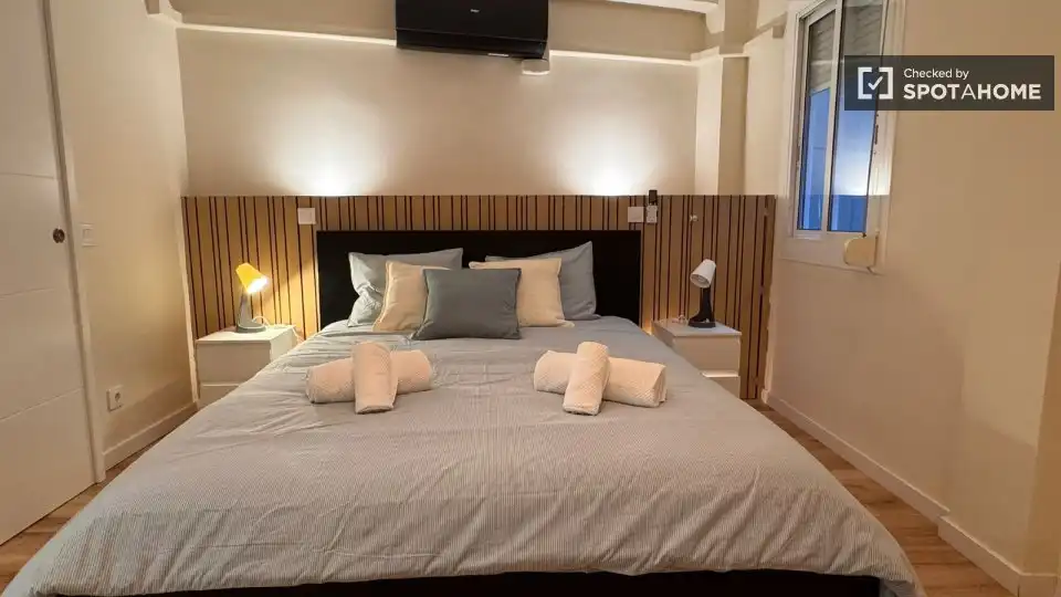 Flat with terrace to rent in Sant Martí, imagen 12