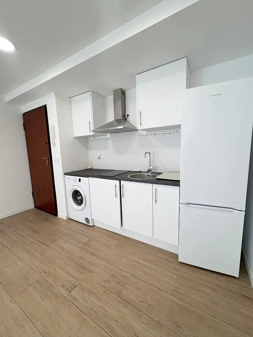 Cocina de Oficina de alquiler en Collado Villalba con Aire acondicionado