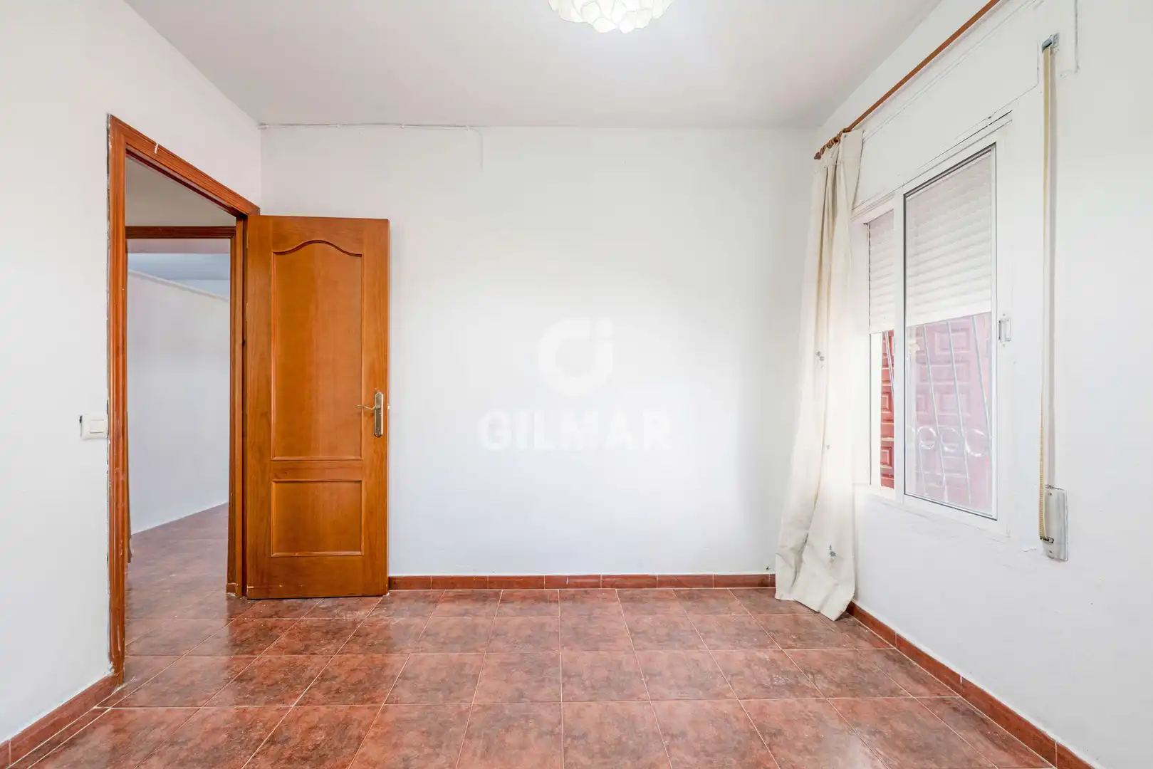 Dormitori de Casa adosada en venda en Chiclana de la Frontera amb Jardí privat
