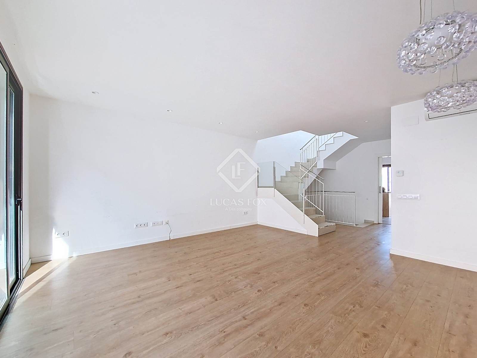 Casa o xalet de lloguer en Vilanova i la Geltrú amb Aire condicionat, Calefacció i Jardí privat