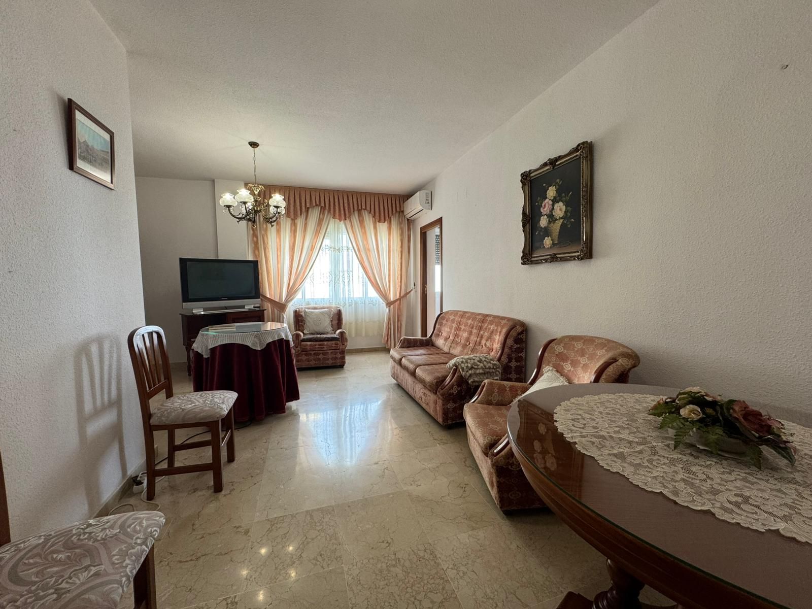 Sala de estar de Piso en venta en  Sevilla Capital con Terraza
