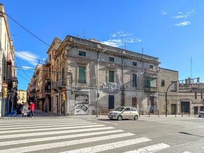 Exterior view of House or chalet for sale in Figueres  with Terrace