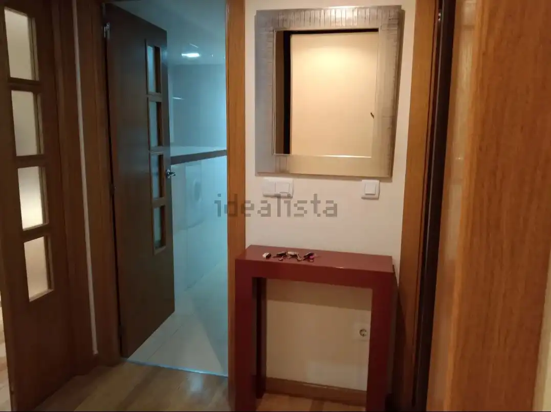 Wohnung zur Miete in Valencia mit Klimaanlage, Möbliert und Ofen