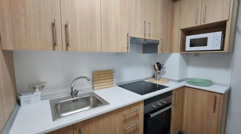 Foto 5 de Piso de alquiler en Conde Torrecedeira, Berbés - Peritos, Vigo
