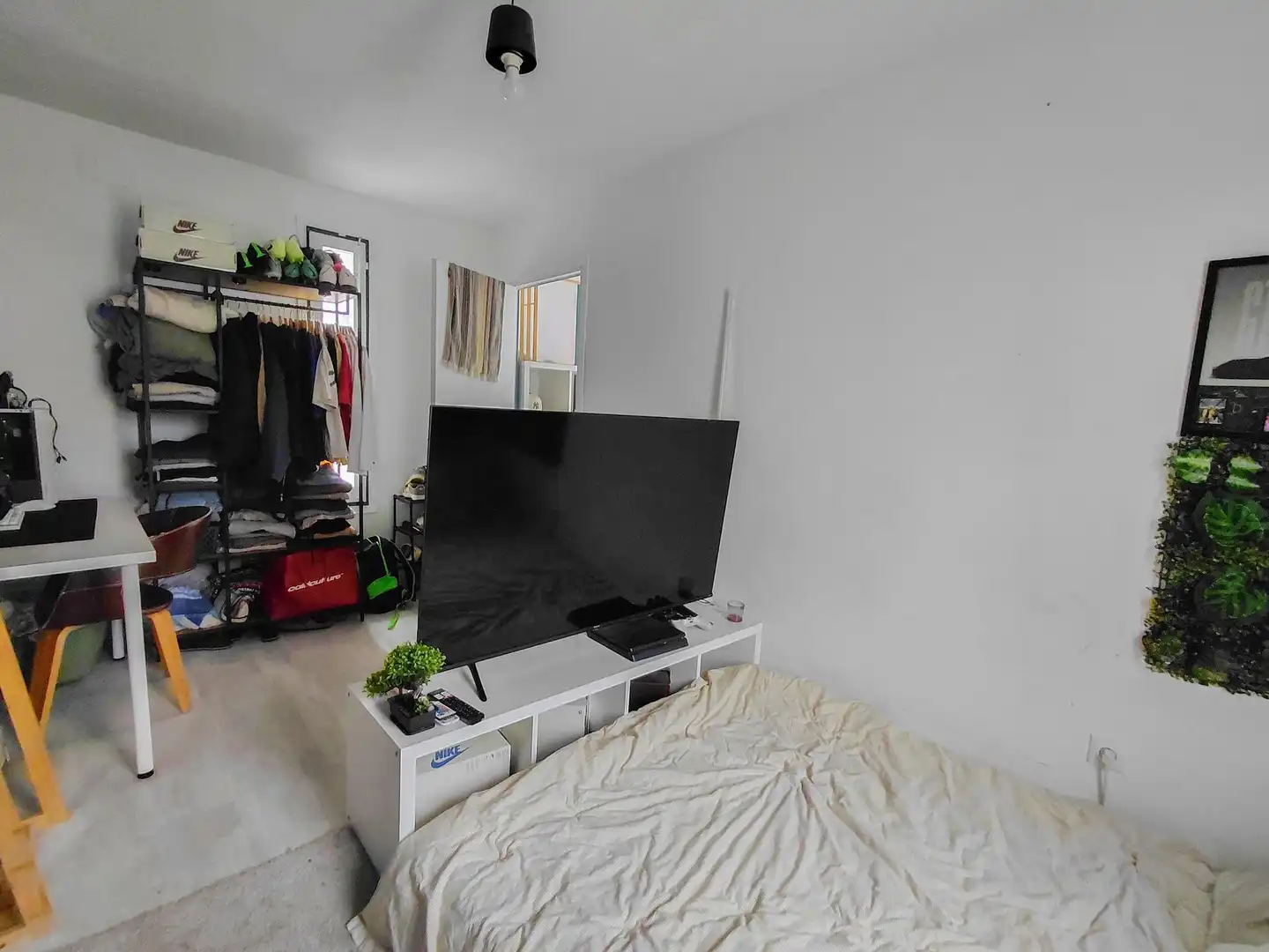Dormitori de Casa adosada en venda en Cunit amb Jardí privat, Terrassa i Balcó