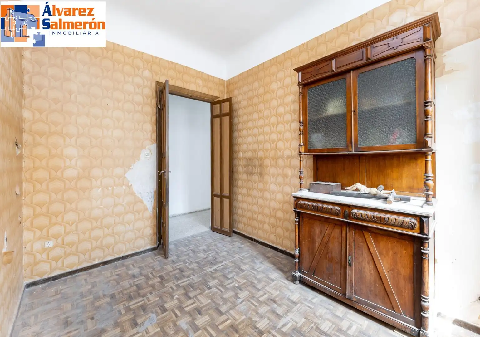 Apartament amb ascensor en venda a Calle  Gran Vía de Colón, imagen 33