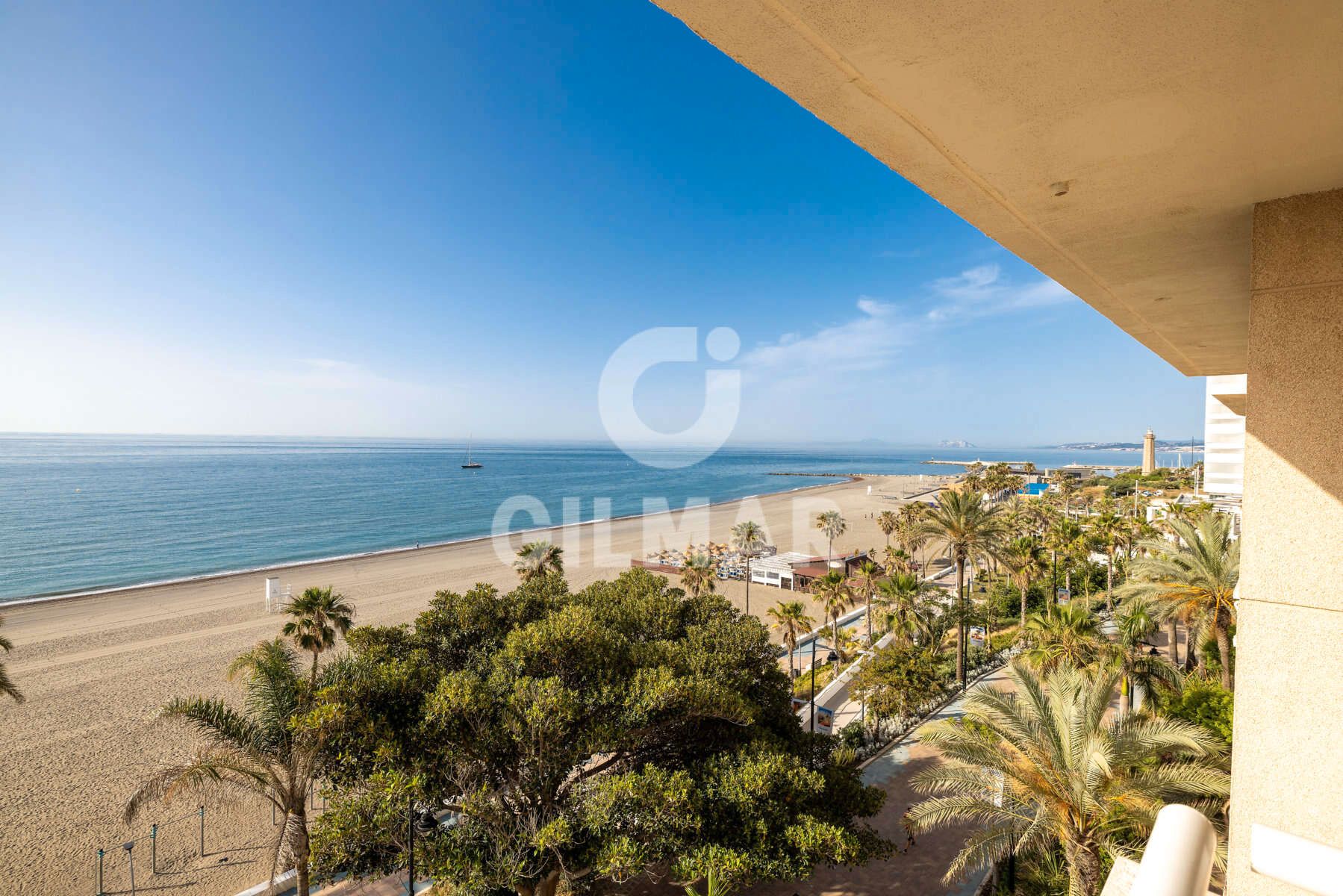 Exterior view of Apartment for sale in Estepona  with Air Conditioner and Terrace