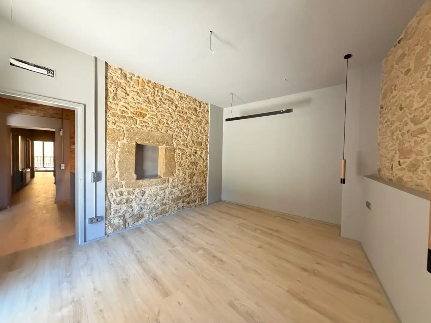 Flat for rent in La Bisbal d'Empordà  with Air Conditioner, Heating and Private garden