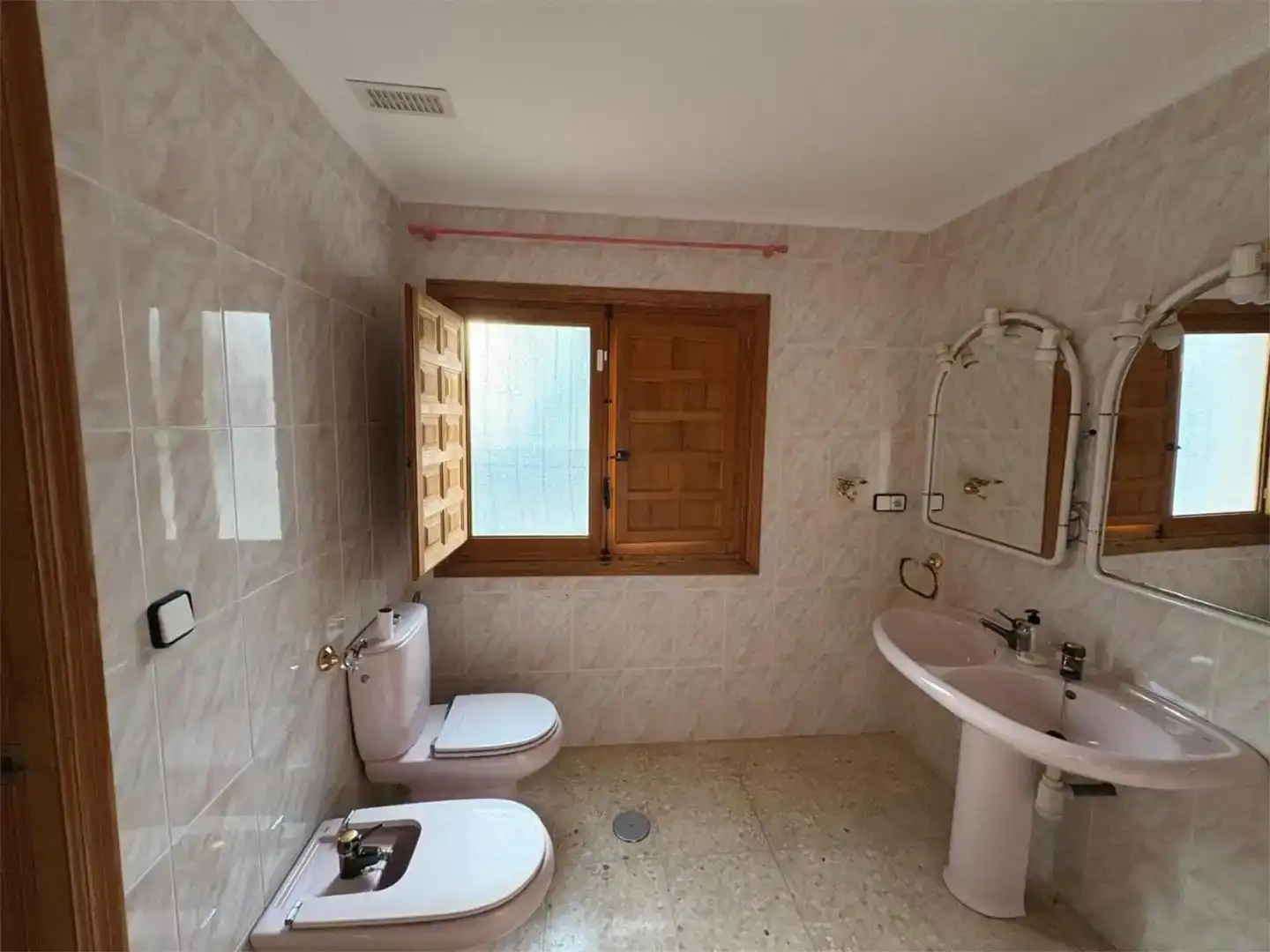 Badezimmer von Wohnung zur Miete in Partidas de Alicante
