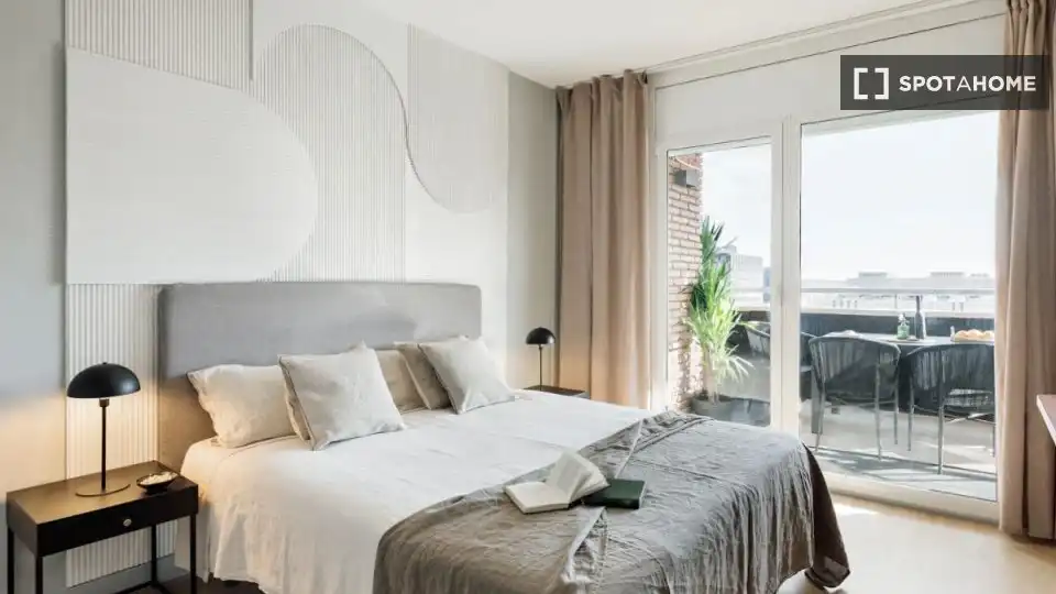 Flat for rent in Pedralbes