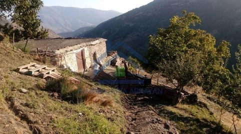 Terreno con cortijo para poder edificar