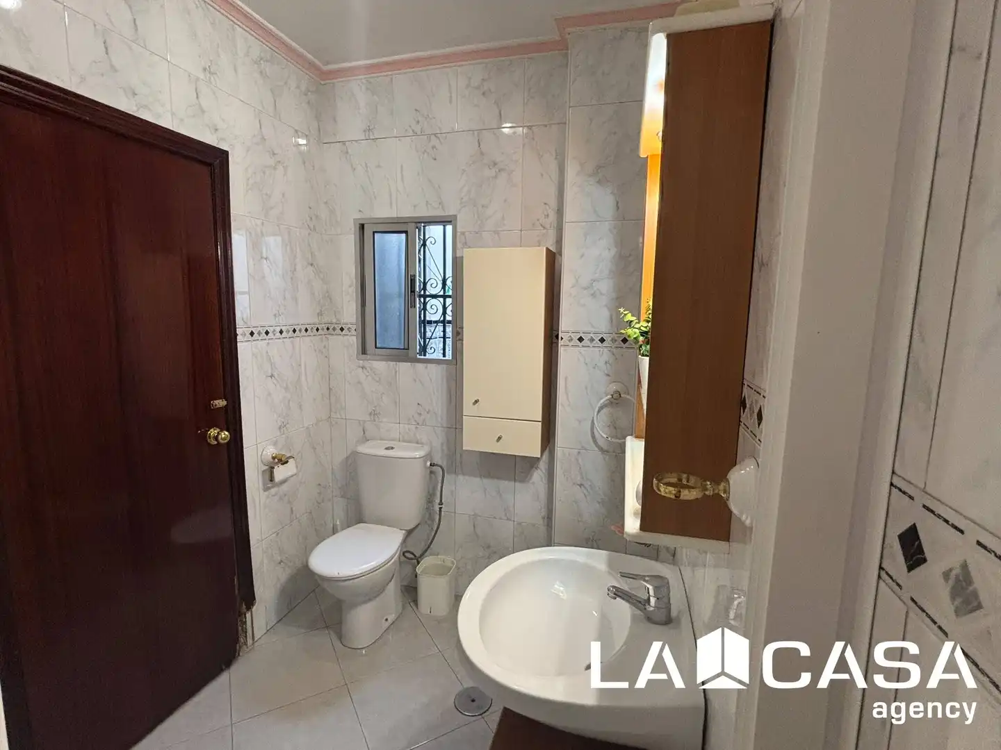 Bany de Casa o xalet en venda en Dos Hermanas