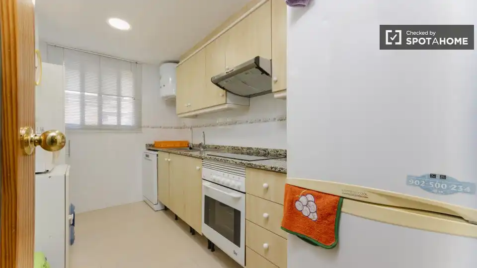 Habitació a Corinto - Almarda