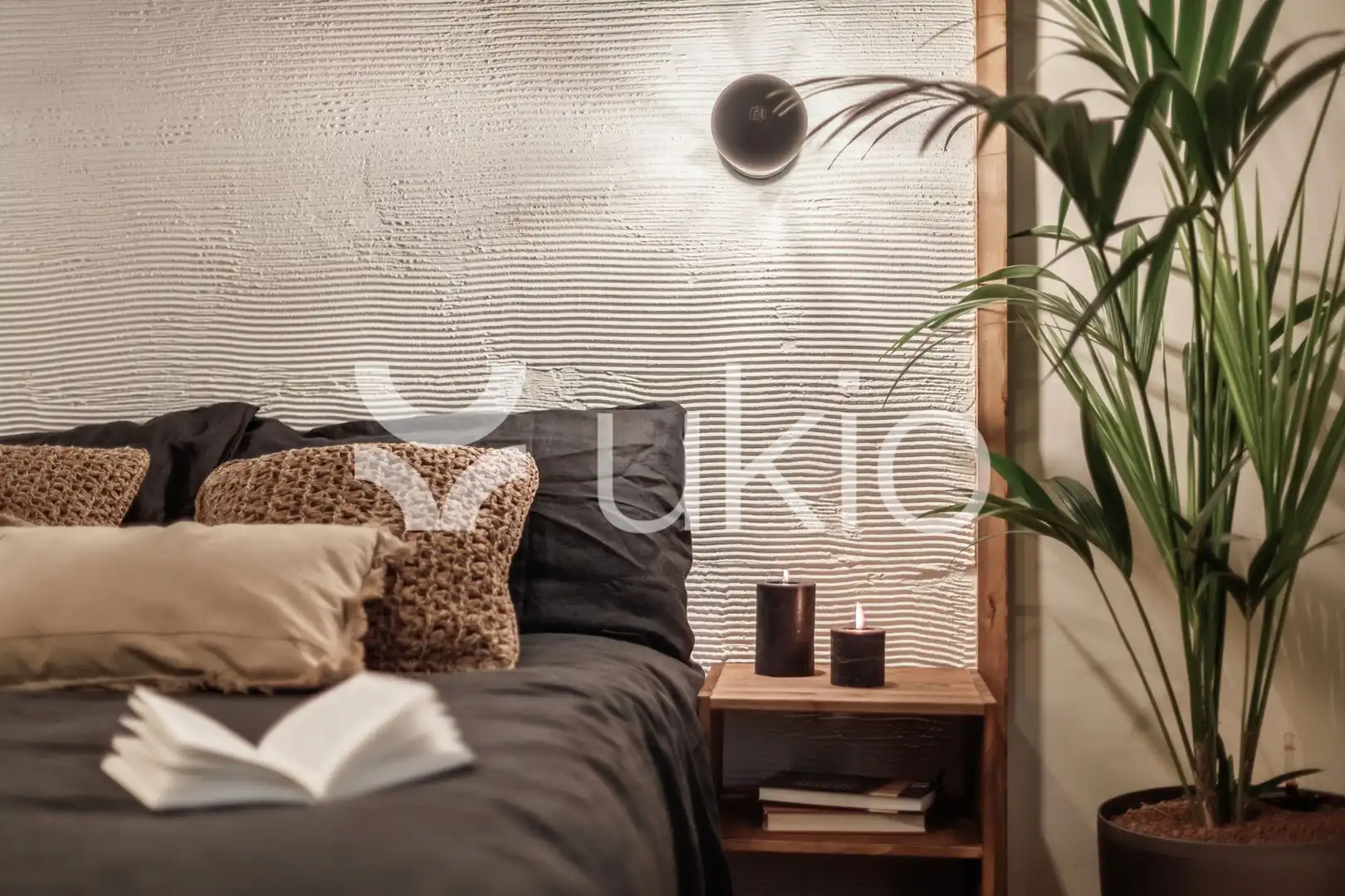 Bedroom of Apartments for rent in Madrid  with Air Conditioner, Terrace and Furnished