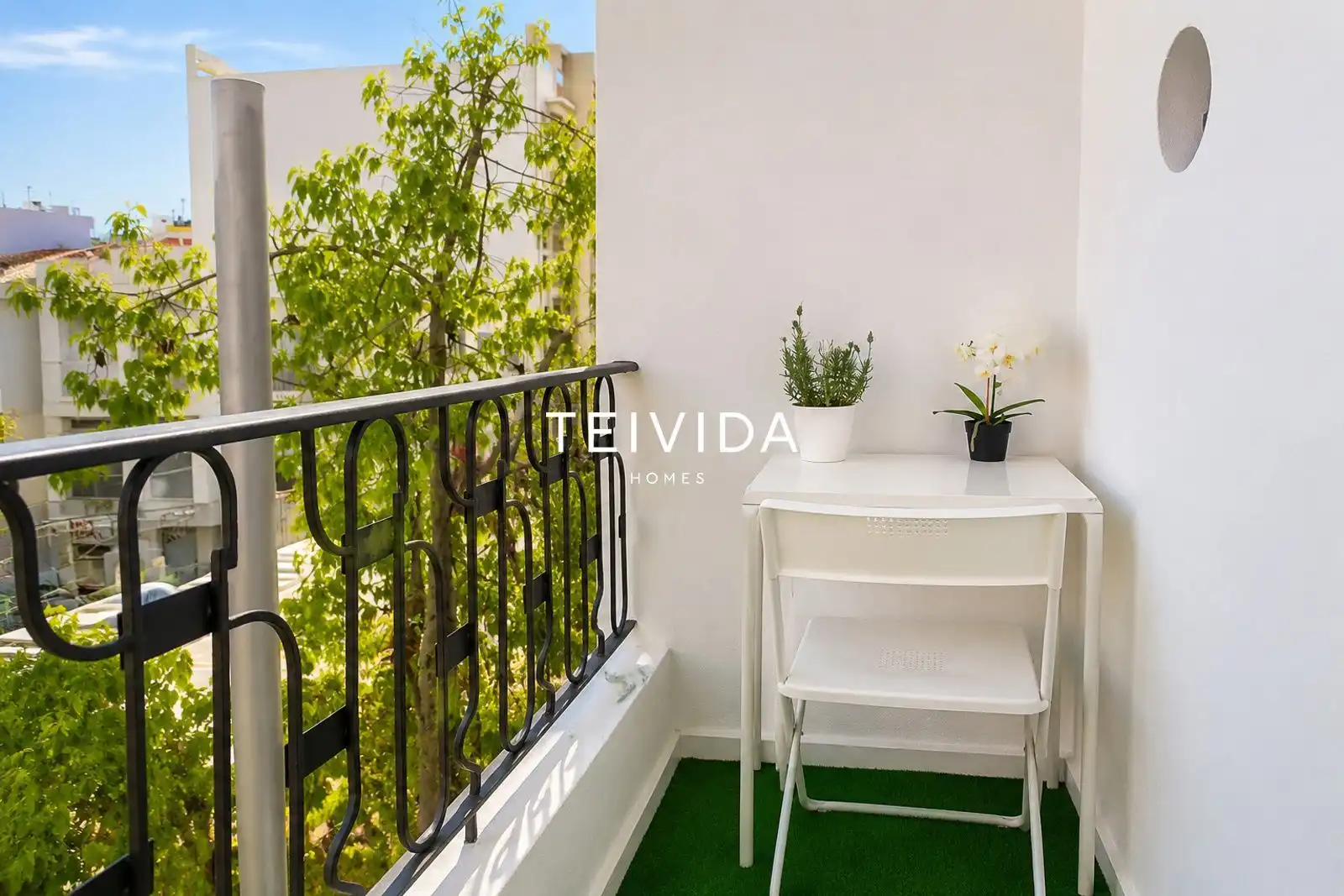 Flat with terrace for sale in Avenida Islas Canarias, imagen 2