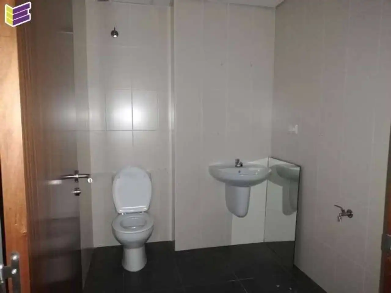 Bathroom of Office for sale in Navia