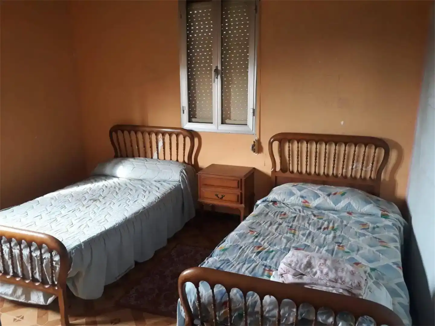 Dormitori de Finca rústica en venda en Cortegada amb Jardí privat, Parquet i Moblat