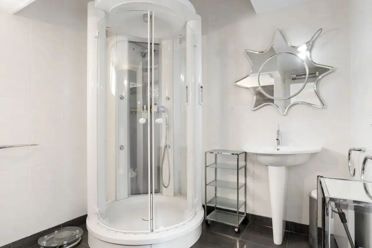 Bany de Apartament en venda en Marbella