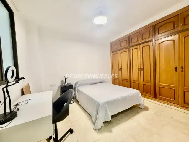 Habitación de Piso en venta en Valencia con Aire acondicionado, Calefacción y Balcón