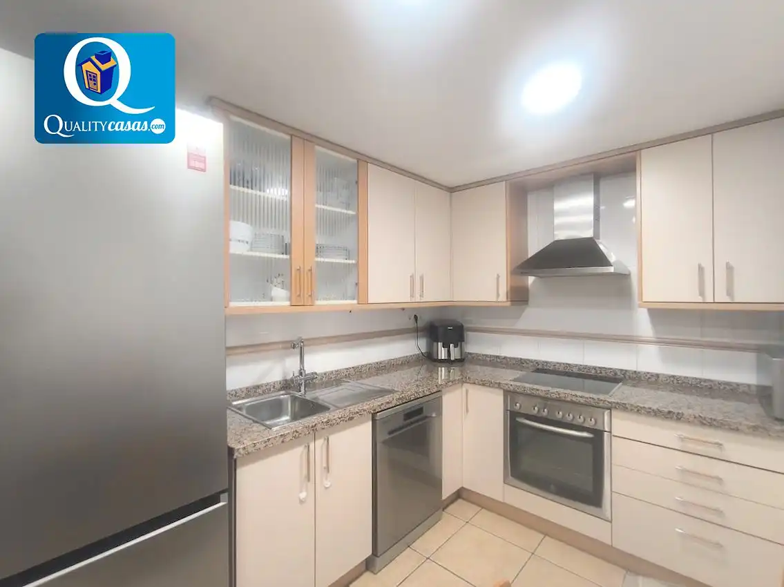 Cocina de Casa o chalet en venta en Mutxamel con Aire acondicionado, Calefacción y Terraza
