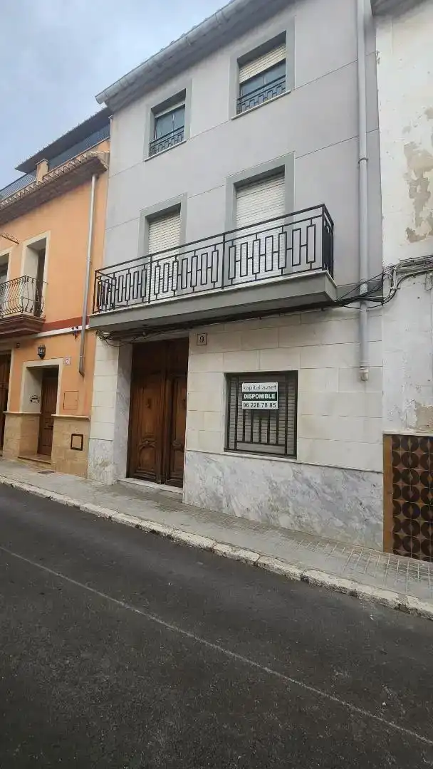 Vista exterior de Planta baixa en venda en La Llosa de Ranes amb Aire condicionat i Balcó
