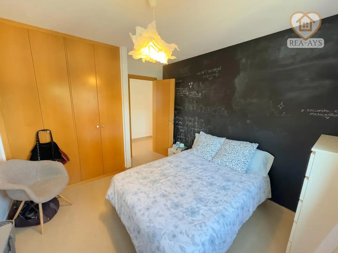 Dormitori de Casa o xalet en venda en Mediona amb Calefacció, Jardí privat i Terrassa