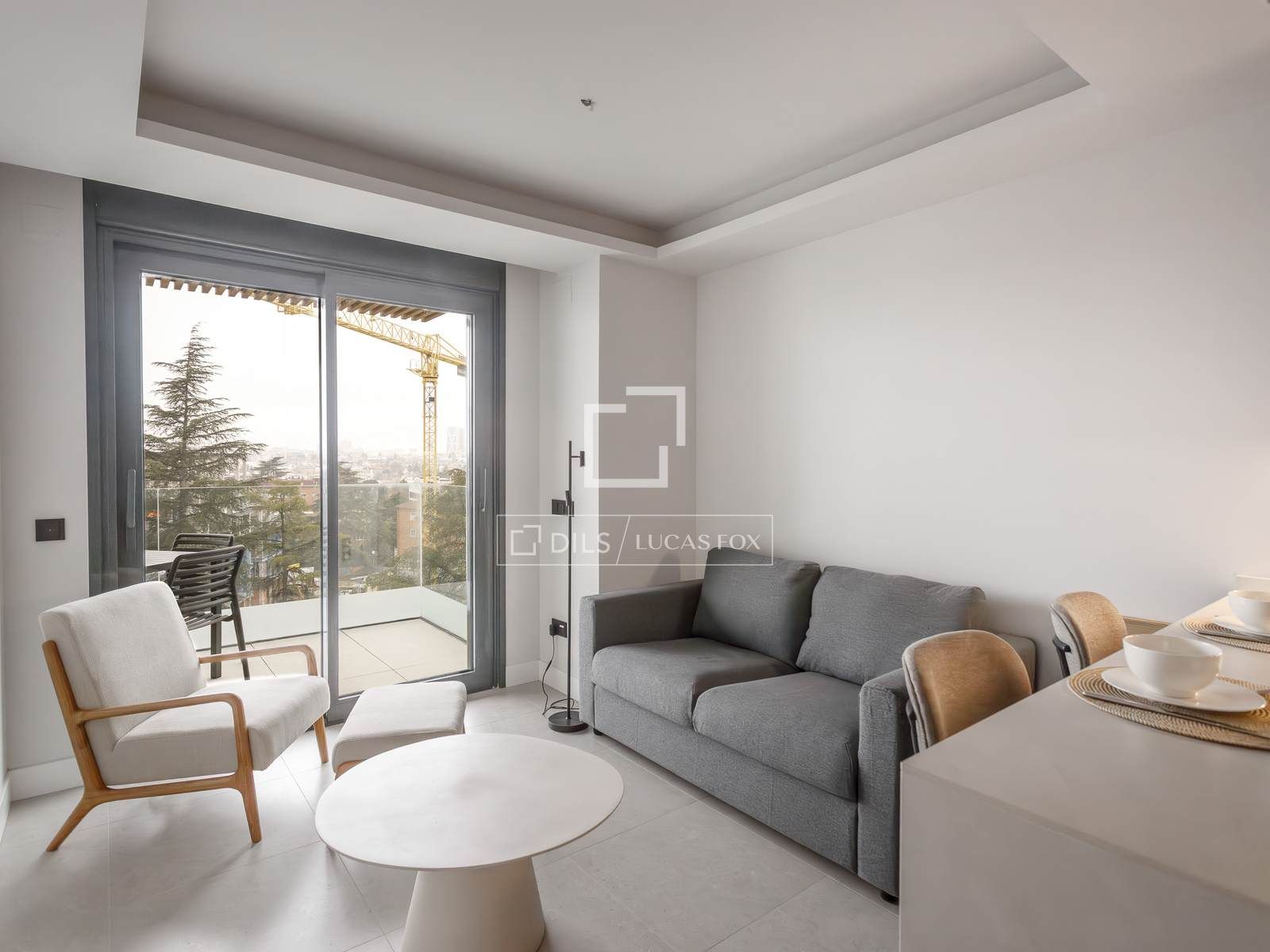 Living room of Flat to rent in  Madrid Capital  with Air Conditioner, Heating and Terrace