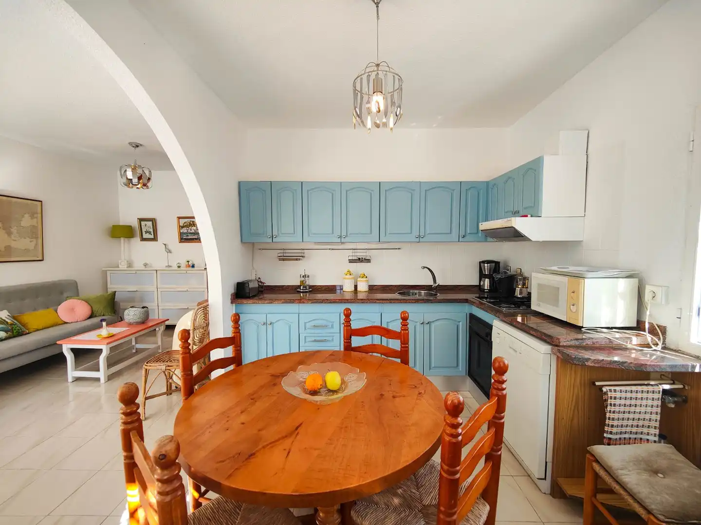 Cocina de Casa adosada en venta en Torrevieja con Aire acondicionado, Jardín privado y Terraza