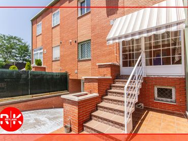 Detached house for sale in Parque Roma - Coronas