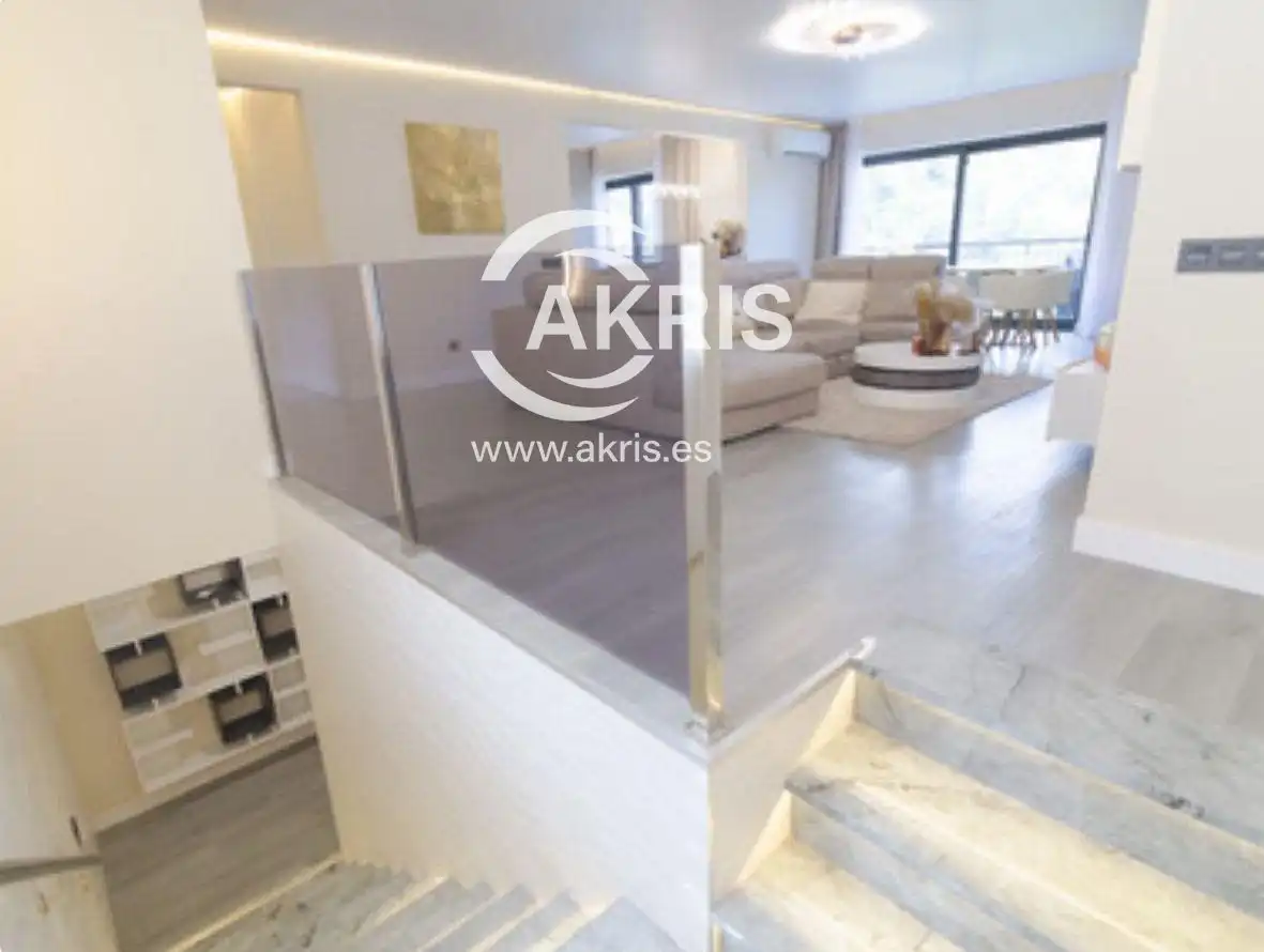 Villa avec piscine à vendre à Carrer Dublín, imagen 4