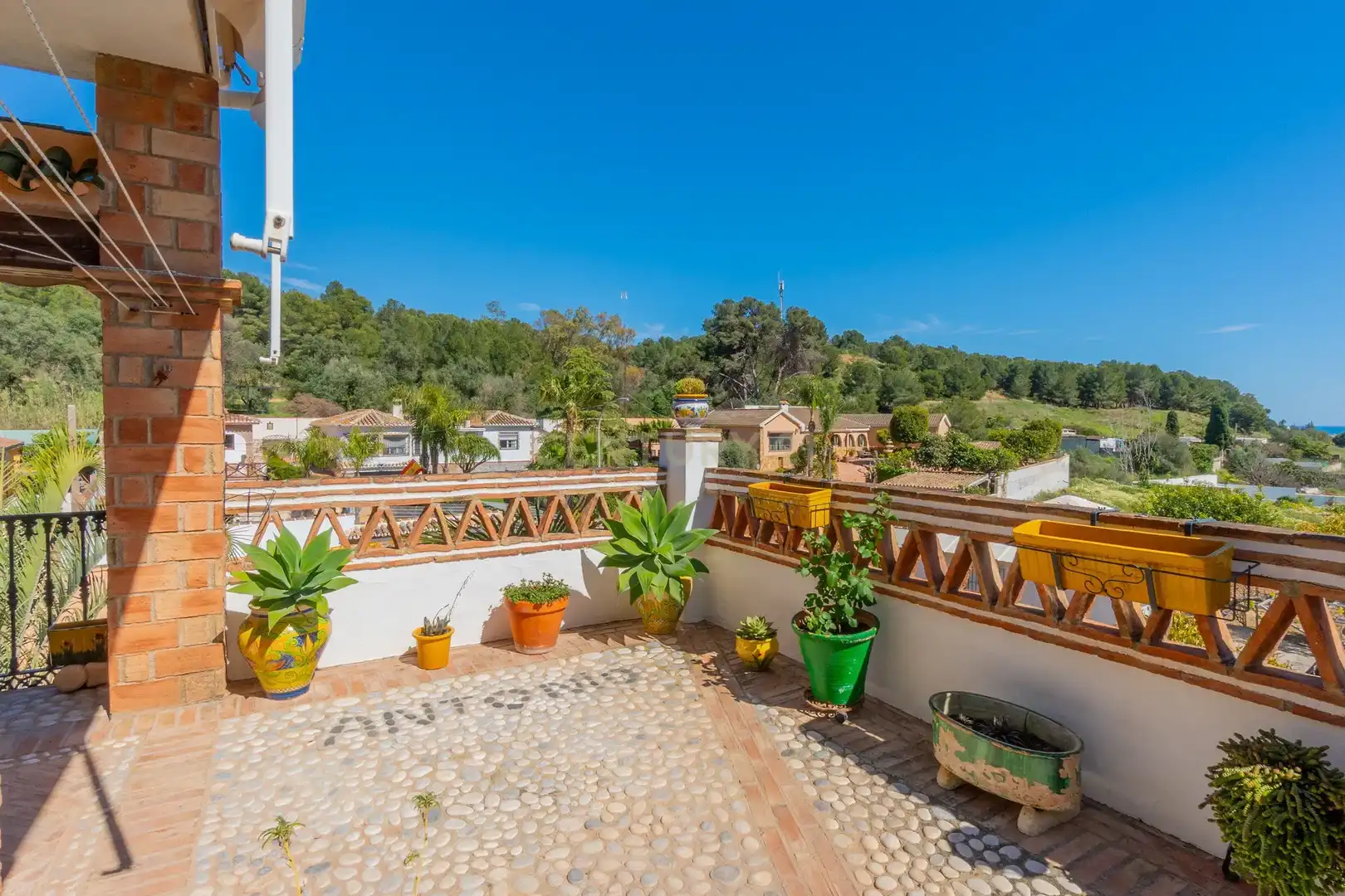 Terraza de Casa o chalet en venta en Torremolinos con Aire acondicionado, Jardín privado y Trastero