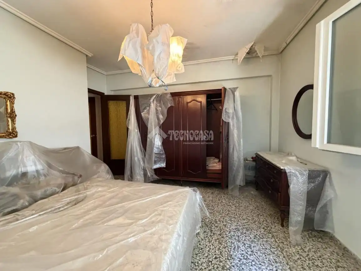 Habitación de Piso en venta en Xirivella con Balcón