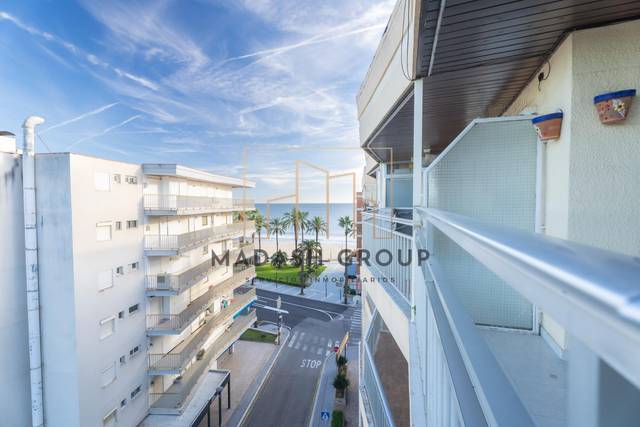 Piso en Venta en Paseo MIRAMAR en Platja de Ponent